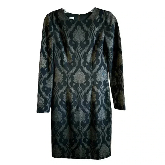 Maggie London knee length dress size 2 with long sleeves - Picture 1 of 3